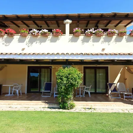 Aparthotel Porto Giunco