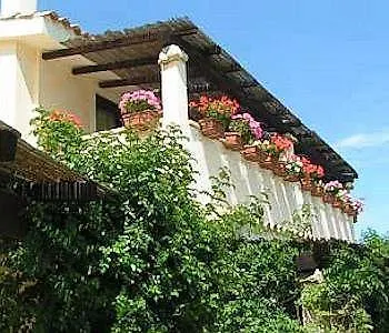 Porto Giunco מלון דירות 2*