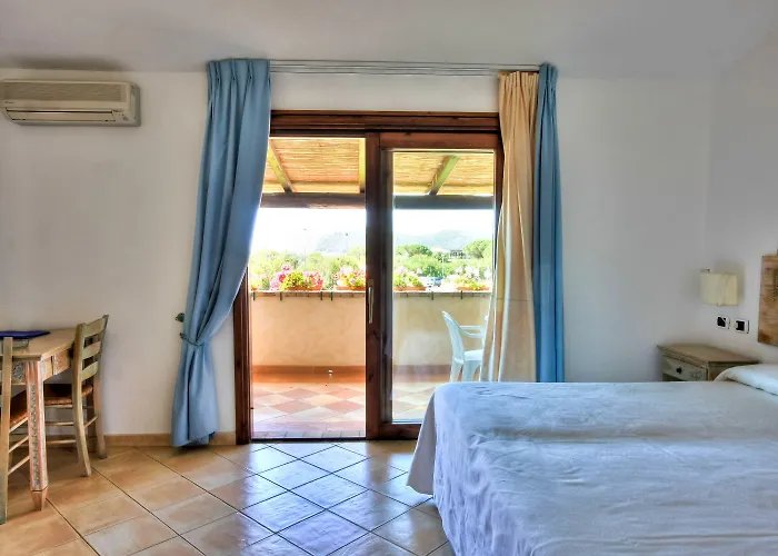 Porto Giunco Aparthotel Villasimius