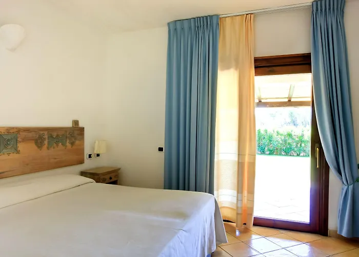 Porto Giunco 2* וילסימיוס