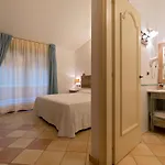 Porto Giunco Віллазімьюс