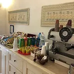 Porto Giunco Aparthotel 2*