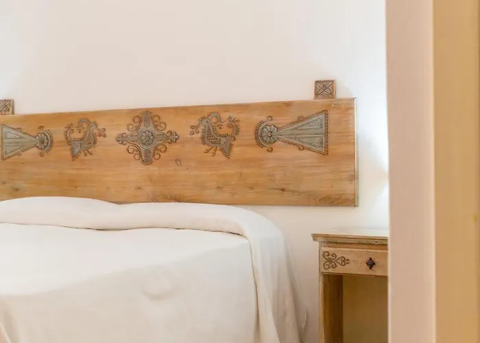 Porto Giunco Aparthotel 2*